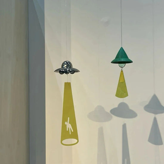 Creative Spaceship Design Wind Chime Pendant Japanese Style UFO Hanging Craft Courtyard Home Decor Gift for Alien Enthusiasts - Y Files
