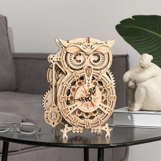 DIY Wooden Mechanical Owl Clock Model for Home Decor - Y Files