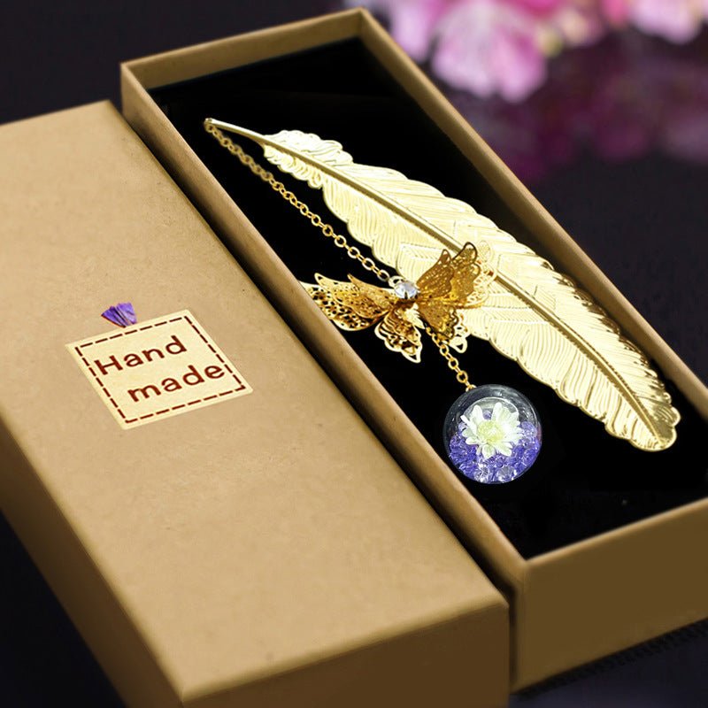 Chinese Style Metal Feather Bookmark with Preserved Flowers - Y Files